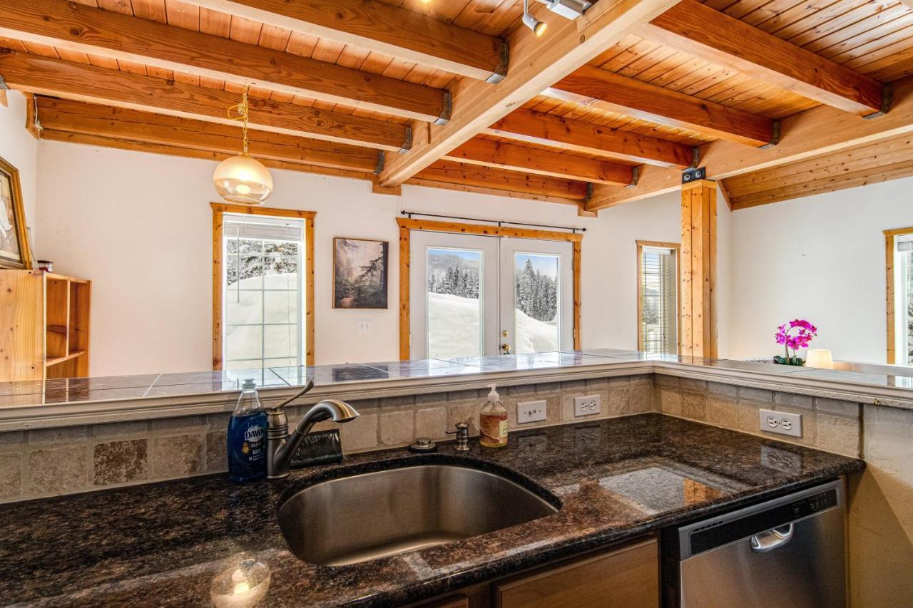 Summit Chalet Snoqualmie Pass Екстериор снимка